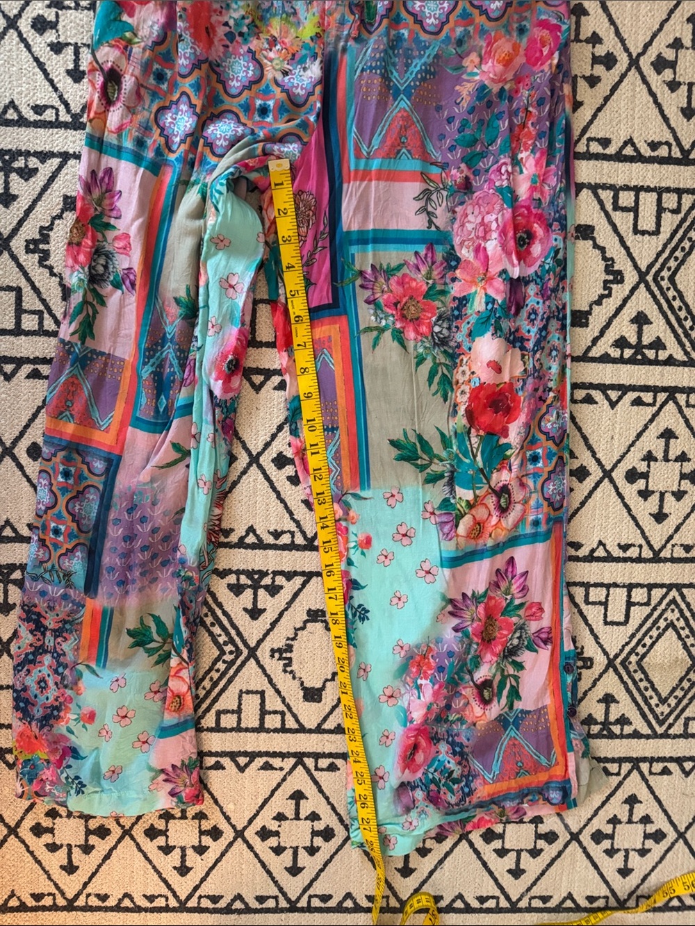 Floral Patchwork Print Wide-Leg Women's Pants - Teal Pink - Picture 3 of 9